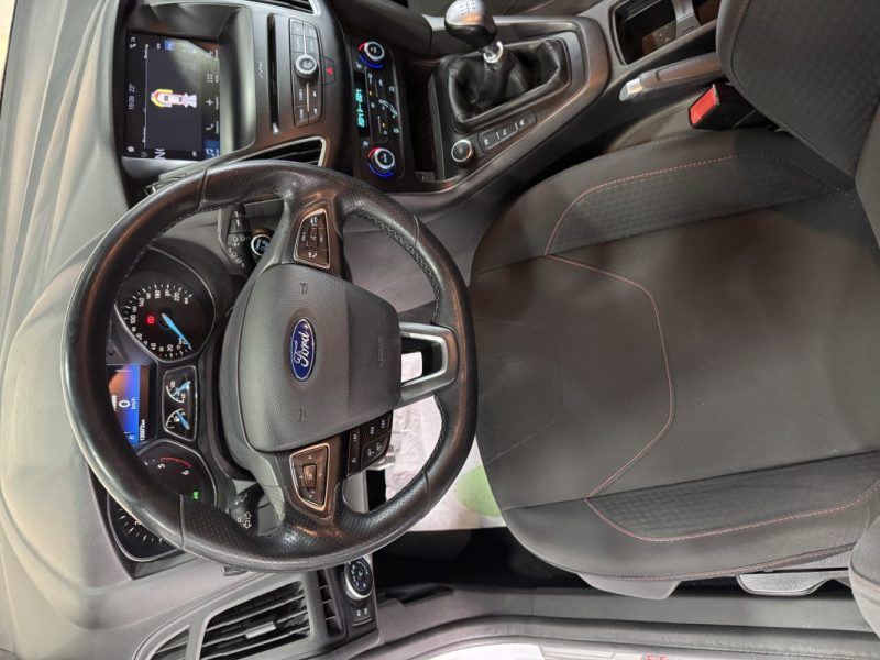 FORD FOCUS  ST-line 2017 1.5 TDCi 120ch