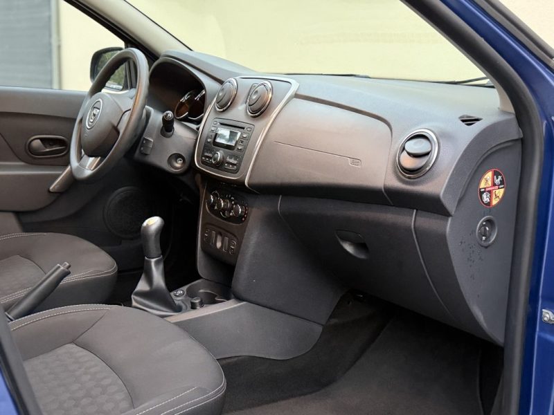 DACIA SANDERO 1.2 16v 75CV eco² GPL LAURÉATE 2014 184 000KM