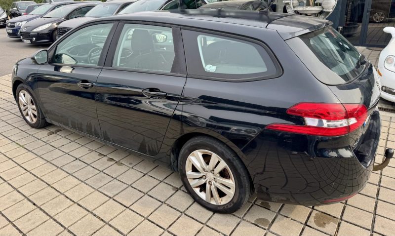 PEUGEOT 308 SW II 20151.6 HDi 92 Confort