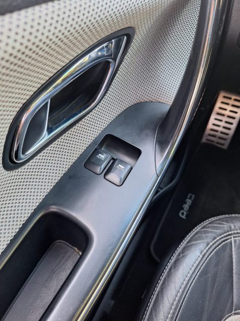 KIA Pro Ceed CEE'D II 1.6 CRDi 16V 128 cv PREMIUM*PANO*GPS*CAMERA*