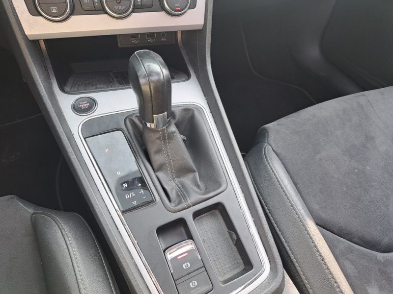 SEAT LEON ST 2.0 TDI 150ch Xcellence DSG7 Toit Ouvrant Panoramique Virtual Cockpit