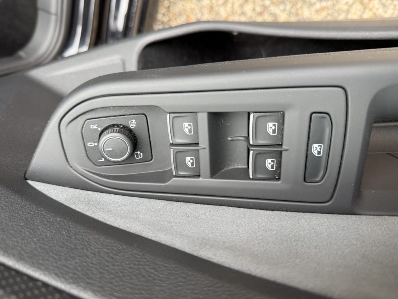 VOLKSWAGEN GOLF 2023 SW 1.5 eTSI OPF 150ch DSG7 R LINE TOIT OUVRANT CAR PLAY