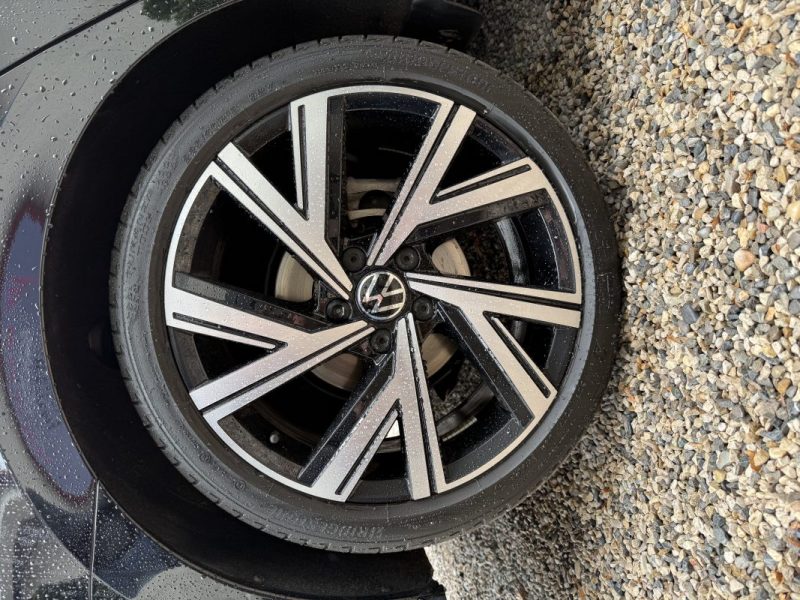 VOLKSWAGEN GOLF 2023 SW 1.5 eTSI OPF 150ch DSG7 R LINE TOIT OUVRANT CAR PLAY