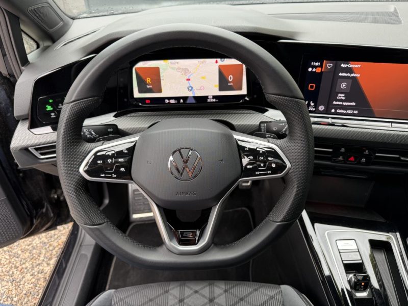 VOLKSWAGEN GOLF 2023 SW 1.5 eTSI OPF 150ch DSG7 R LINE TOIT OUVRANT CAR PLAY