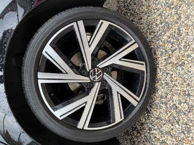 VOLKSWAGEN GOLF 2023 SW 1.5 eTSI OPF 150ch DSG7 R LINE TOIT OUVRANT CAR PLAY