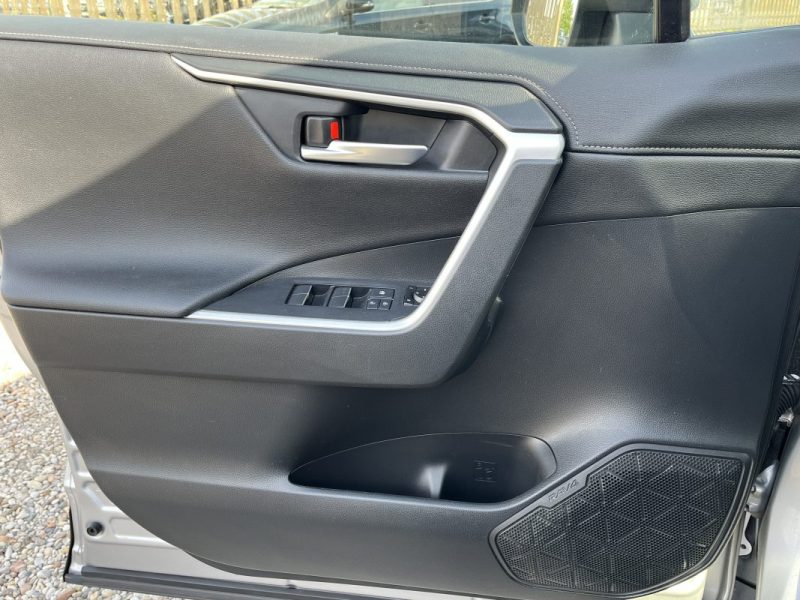 TOYOTA RAV4 DYNAMIC 2020 