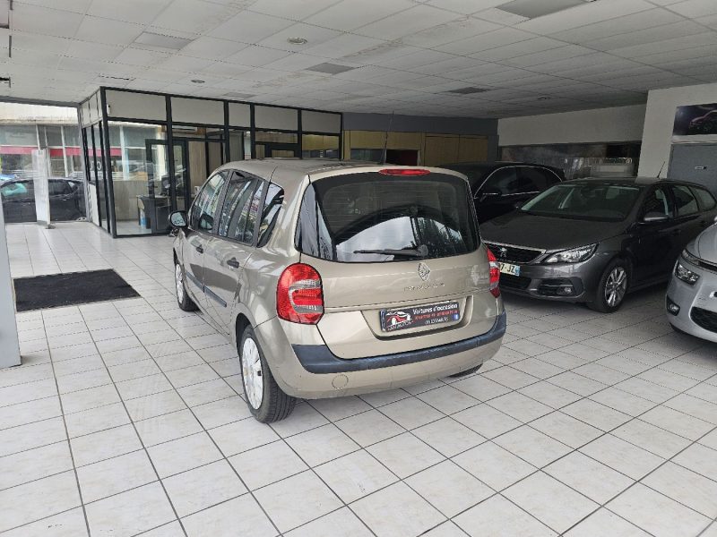 RENAULT MODUS 1.5DCI 75CH ANNEE 2012 159000KM