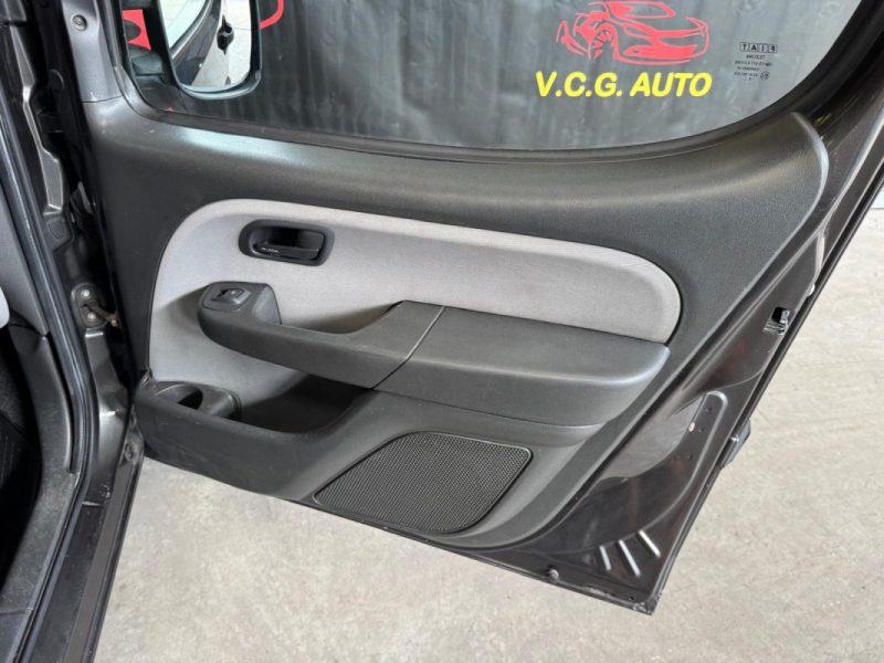 FIAT DOBLO 1.9 JTD 105 Confort