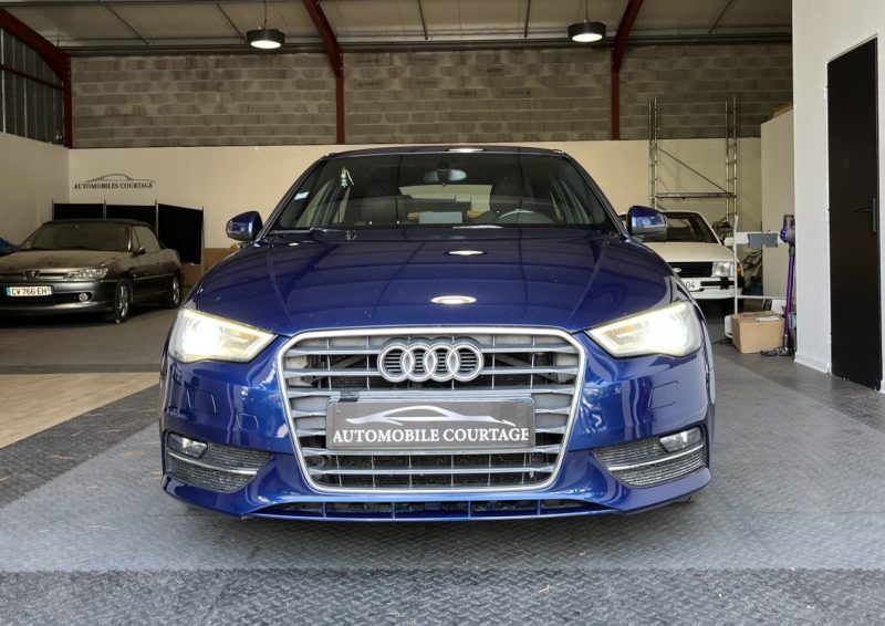 AUDI A3 2015