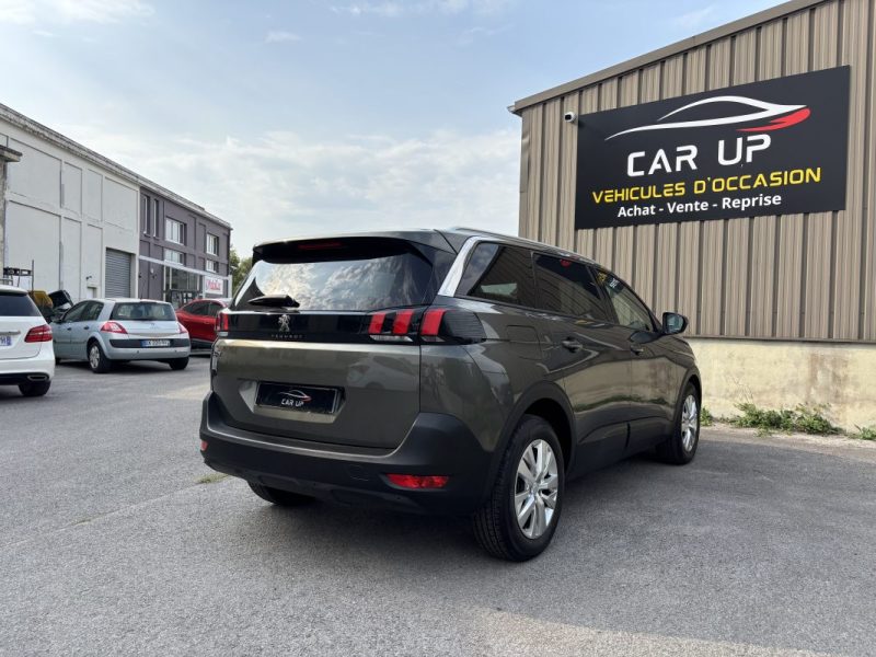 PEUGEOT 5008 1.5 BlueHDi E6 Style S&S 130 cv