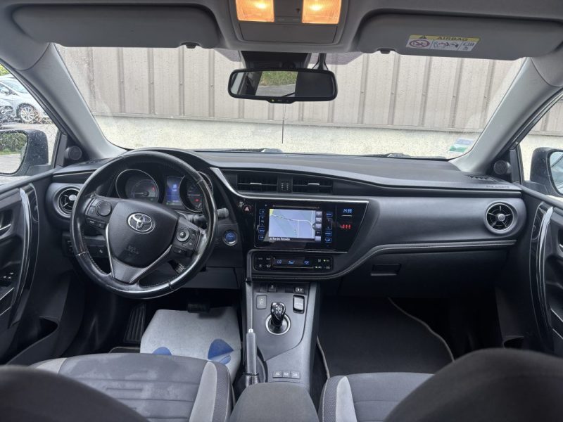 TOYOTA AURIS 2018