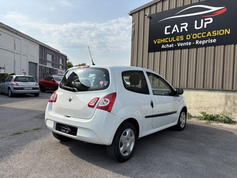RENAULT TWINGO II 1.2 LEV 16V 75 cv Authentique