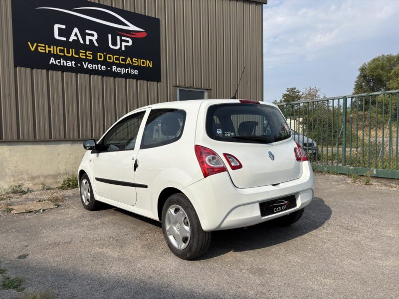 RENAULT TWINGO II 1.2 LEV 16V 75 cv Authentique