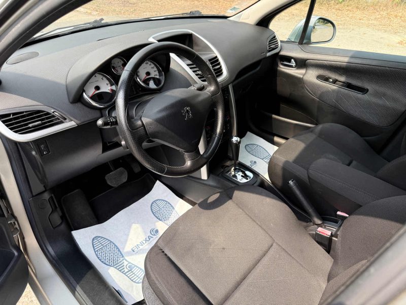 PEUGEOT 207 1.6VTI - 120CH PREMIUM PACK BOITE AUTO