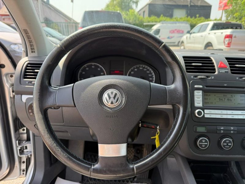 VOLKSWAGEN GOLF 5 1.4l 16V TRENDLINE 80CV 5P 2007