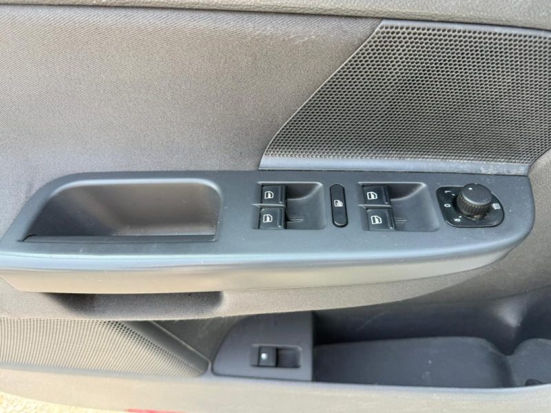 VOLKSWAGEN GOLF 5 1.4l 16V TRENDLINE 80CV 5P 2007