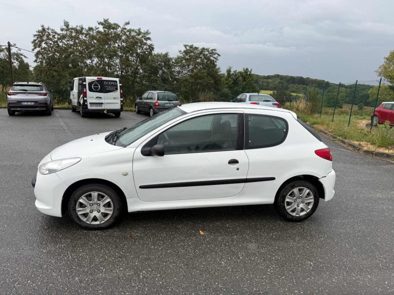 PEUGEOT 206+ 2009