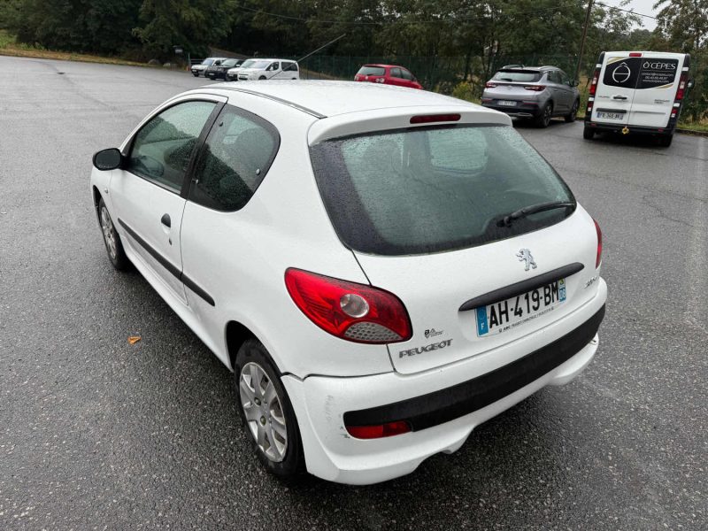 PEUGEOT 206+ 2009