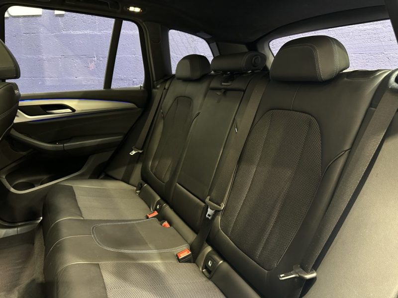 BMW X3 sDrive18d 150ch xLine - M Sport