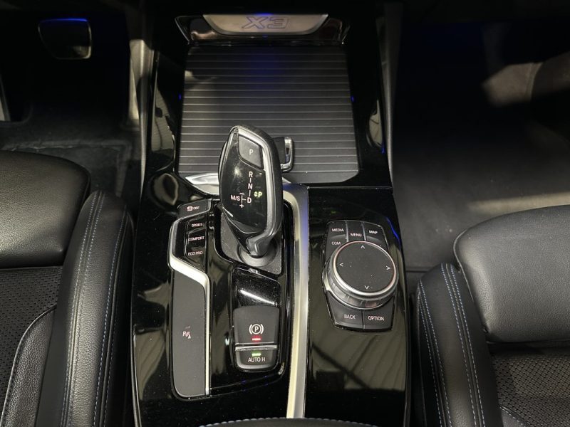 BMW X3 sDrive18d 150ch xLine - M Sport