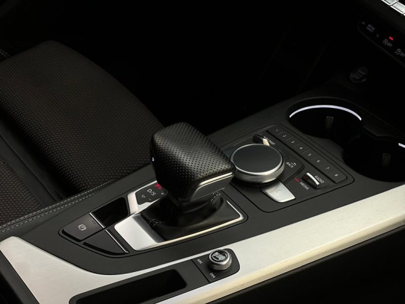 AUDI A4 AVANT 2.0TFSI 190 CH S-LINE S-TRONIC