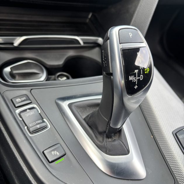 B.M.W. 320 IA TOURING 184 CV M-Sport 1ere Main  CAMERA HAYON ELEC JA 19 REGUL ADAPTATIF