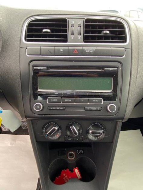 VOLKSWAGEN POLO 1.2i - 12V 2010
