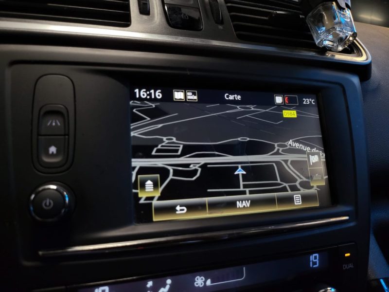 RENAULT KADJAR 1.2 TCE 130 BUSINESS / RADAR AV ET AR / GPS / SUIVI COMPLET 