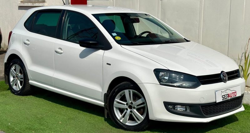 VOLKSWAGEN POLO 2013