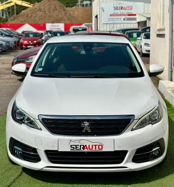PEUGEOT 308 2021