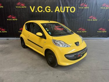 PEUGEOT 107 1.0i 68 URBAN 