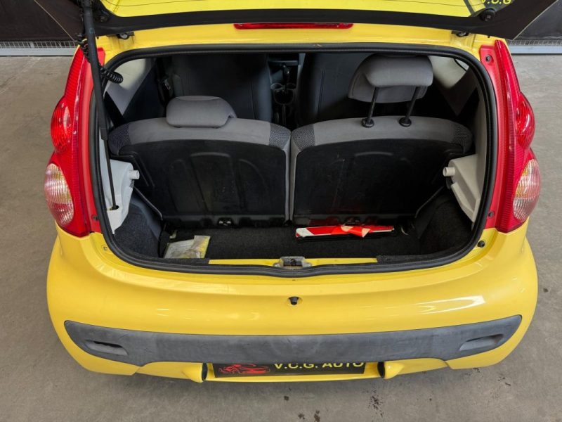 PEUGEOT 107 1.0i 68 URBAN 