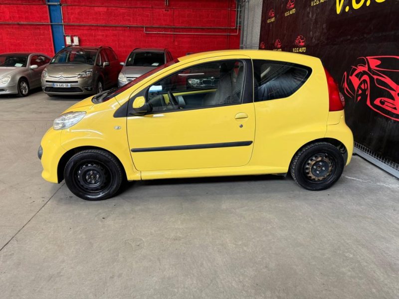 PEUGEOT 107 1.0i 68 URBAN 