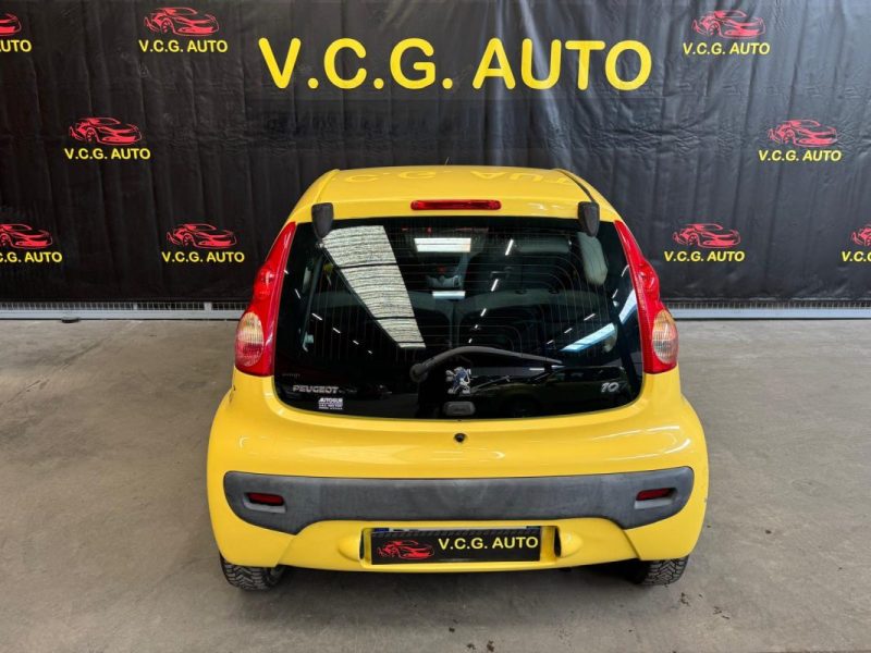 PEUGEOT 107 1.0i 68 URBAN 