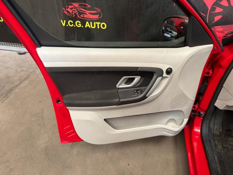 SKODA ROOMSTER 1.4 TDI 80 AMBIENTE 