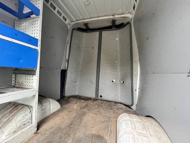 IVECO DAILY  35C14 / 35-140 / 6  places / attelage / 1ere main / 22500 ht / L2H2 2020