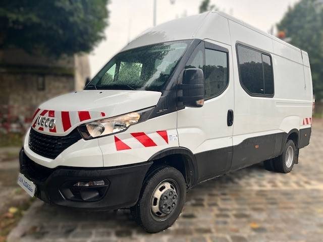 IVECO DAILY  35C14 / 35-140 / 6  places / attelage / 1ere main / 22500 ht / L2H2 2020