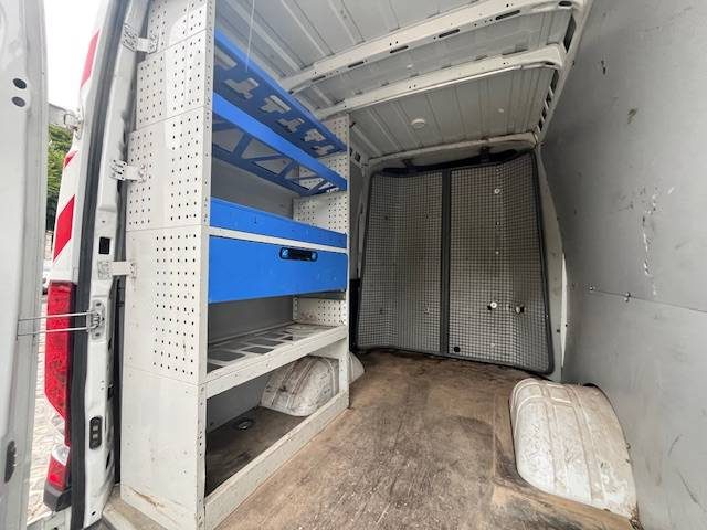 IVECO DAILY  35C14 / 35-140 / 6  places / attelage / 1ere main / 22500 ht / L2H2 2020