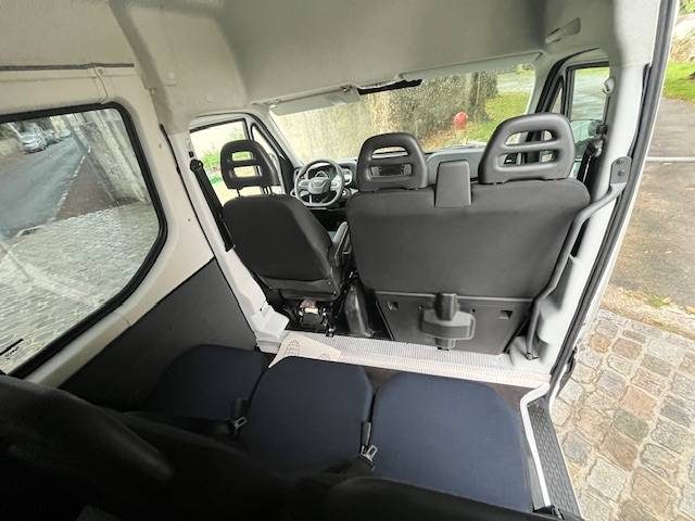 IVECO DAILY  35C14 / 35-140 / 6  places / attelage / 1ere main / 22500 ht / L2H2 2020