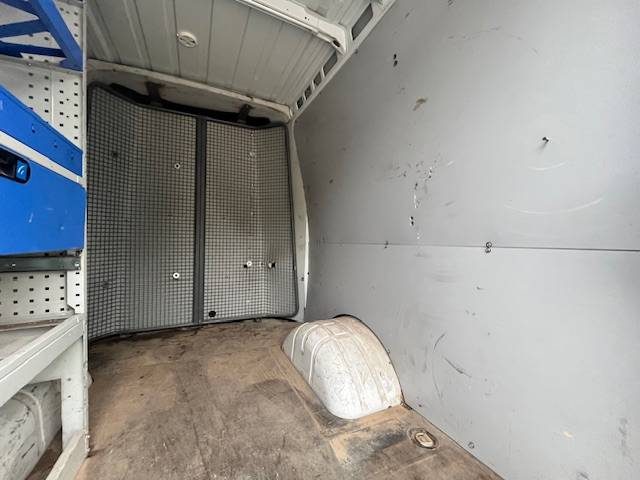 IVECO DAILY  35C14 / 35-140 / 6  places / attelage / 1ere main / 22500 ht / L2H2 2020