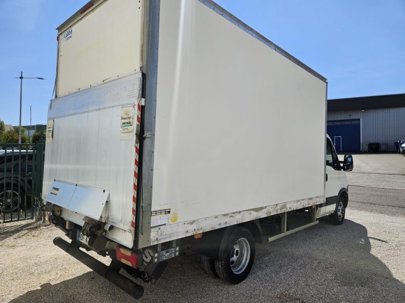 IVECO 35C15 2014