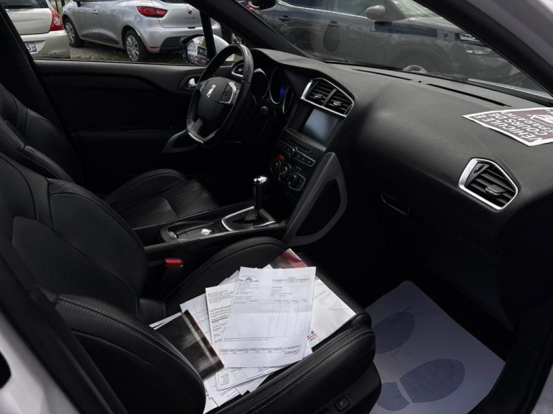 CITROËN DS4 2.0 BlueHDi 180ch Sport Chic 🚗 Distri OK 🔧 / Reprise / Garantie 6 mois ✅