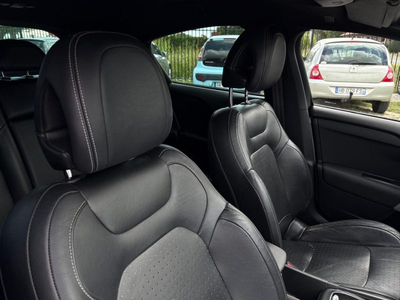 CITROËN DS4 2.0 BlueHDi 180ch Sport Chic 🚗 Distri OK 🔧 / Reprise / Garantie 6 mois ✅