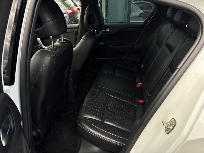 CITROËN DS4 2.0 BlueHDi 180ch Sport Chic 🚗 Distri OK 🔧 / Reprise / Garantie 6 mois ✅