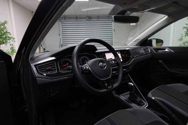 VOLKSWAGEN POLO VI TSI 95ch Copper Line DSG7 - Toit Ouvrant