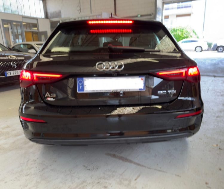 AUDI A3 SPORTBACK 30 TDI 116cv STRONIC BUSINESS LINE COCKPIT 