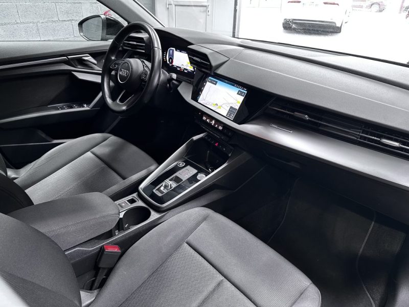 AUDI A3 SPORTBACK 30 TDI 116cv STRONIC BUSINESS LINE COCKPIT 
