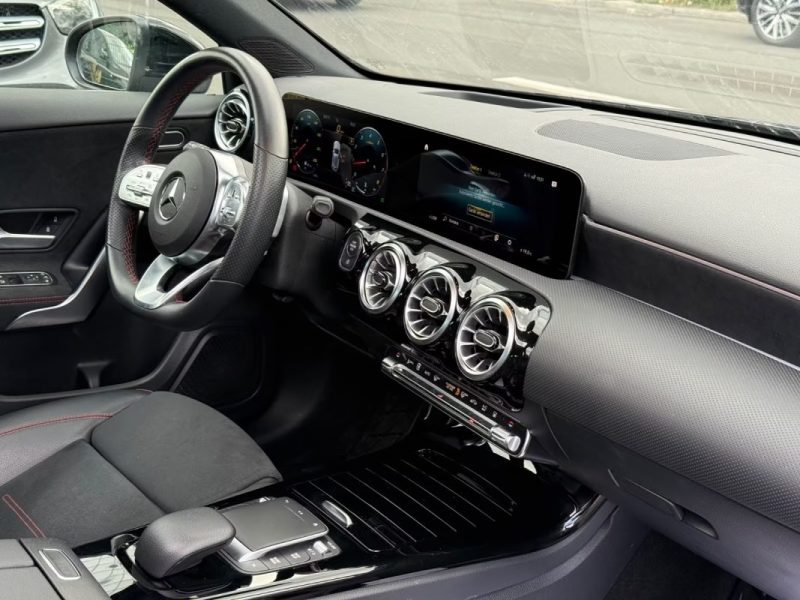 Mercedes Classe A 200 AMG Line 2022 Ref_345