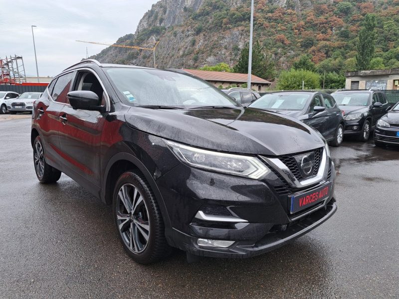 NISSAN QASHQAI 2018