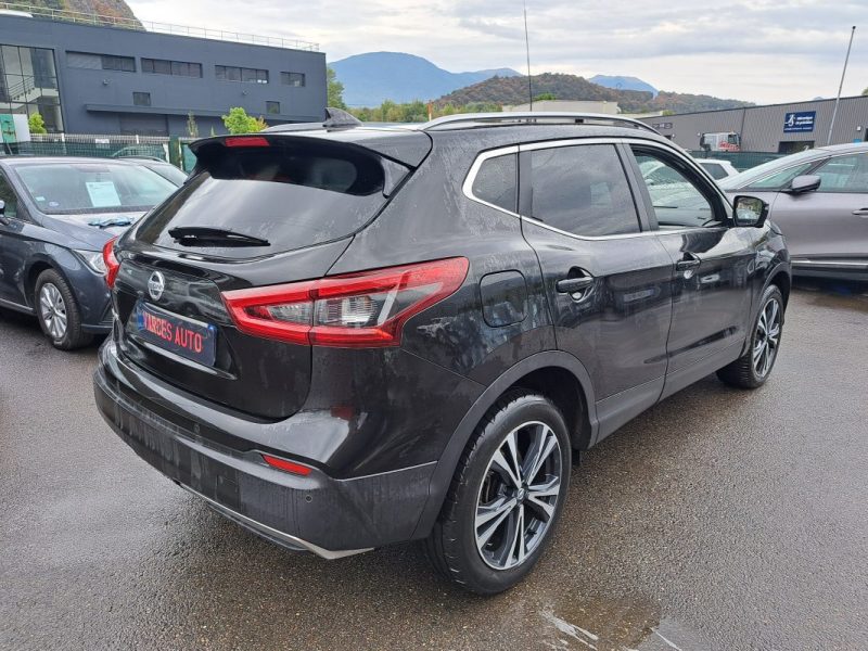 NISSAN QASHQAI 2018